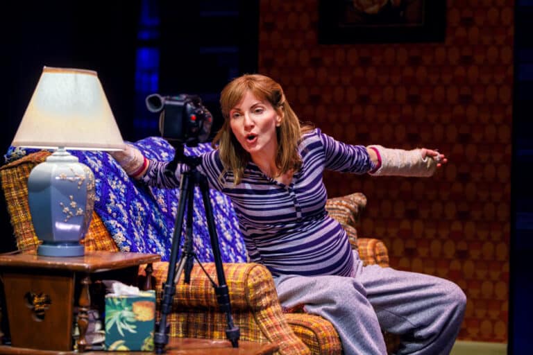 009 - Laura Woyasz in the National Tour of KIMBERLY AKIMBO, photo by Patrick Gray, KabikPhotoGroup.com